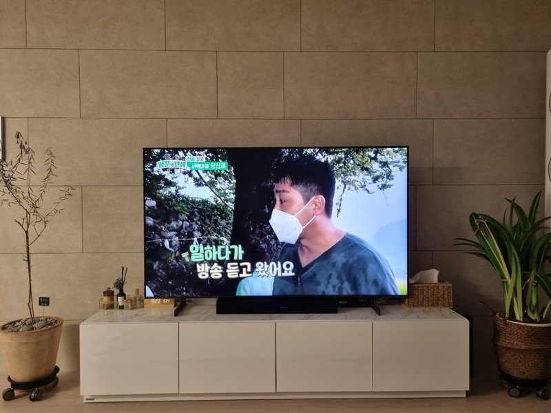 [삼성]Crystal UHD TV 65인치_스탠드(KU65UF8030FXKR_ST) 상세 이미지 12